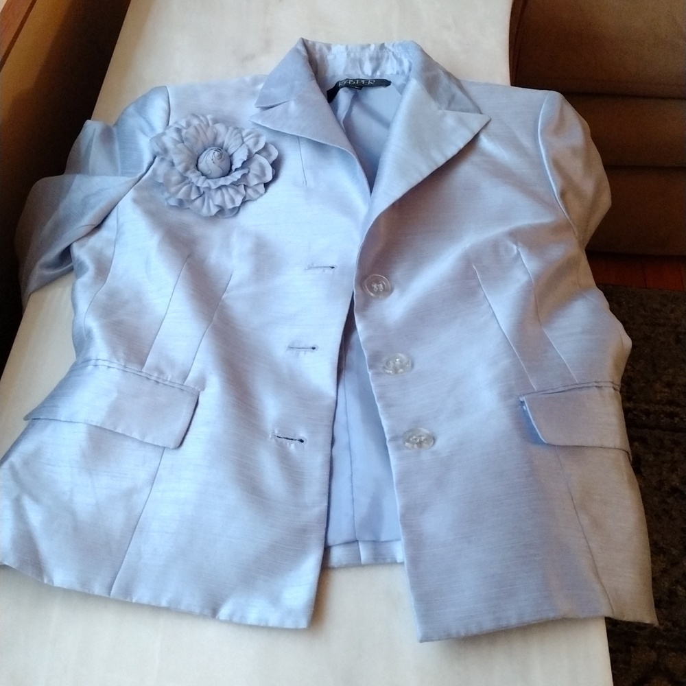 Kasper Suit